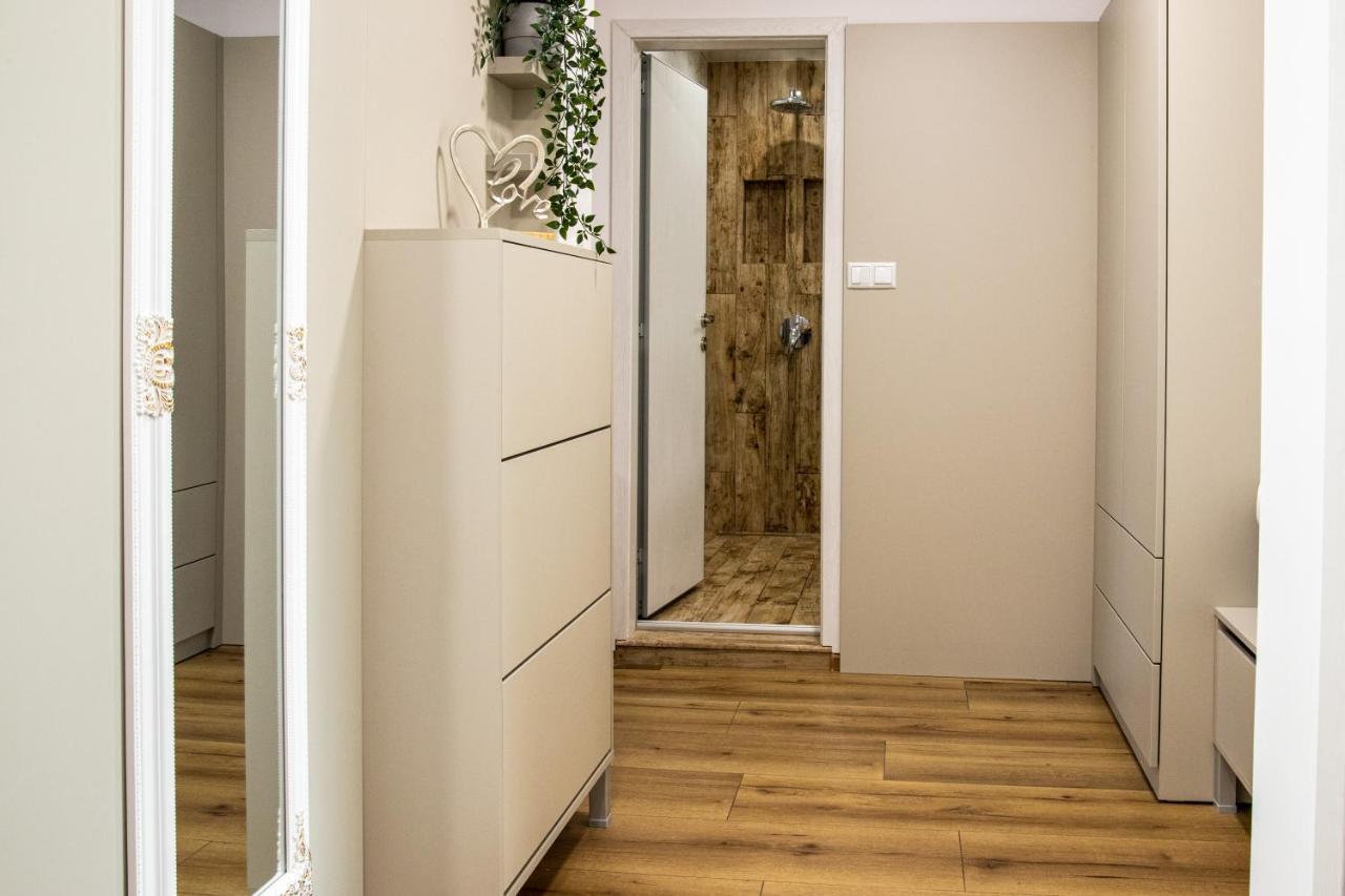 Vazov Apartment Kazanlŭk Dış mekan fotoğraf