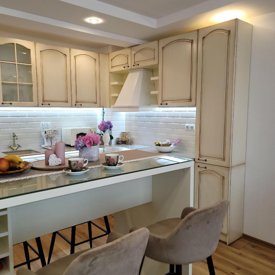 Vazov Apartment Kazanlŭk Dış mekan fotoğraf